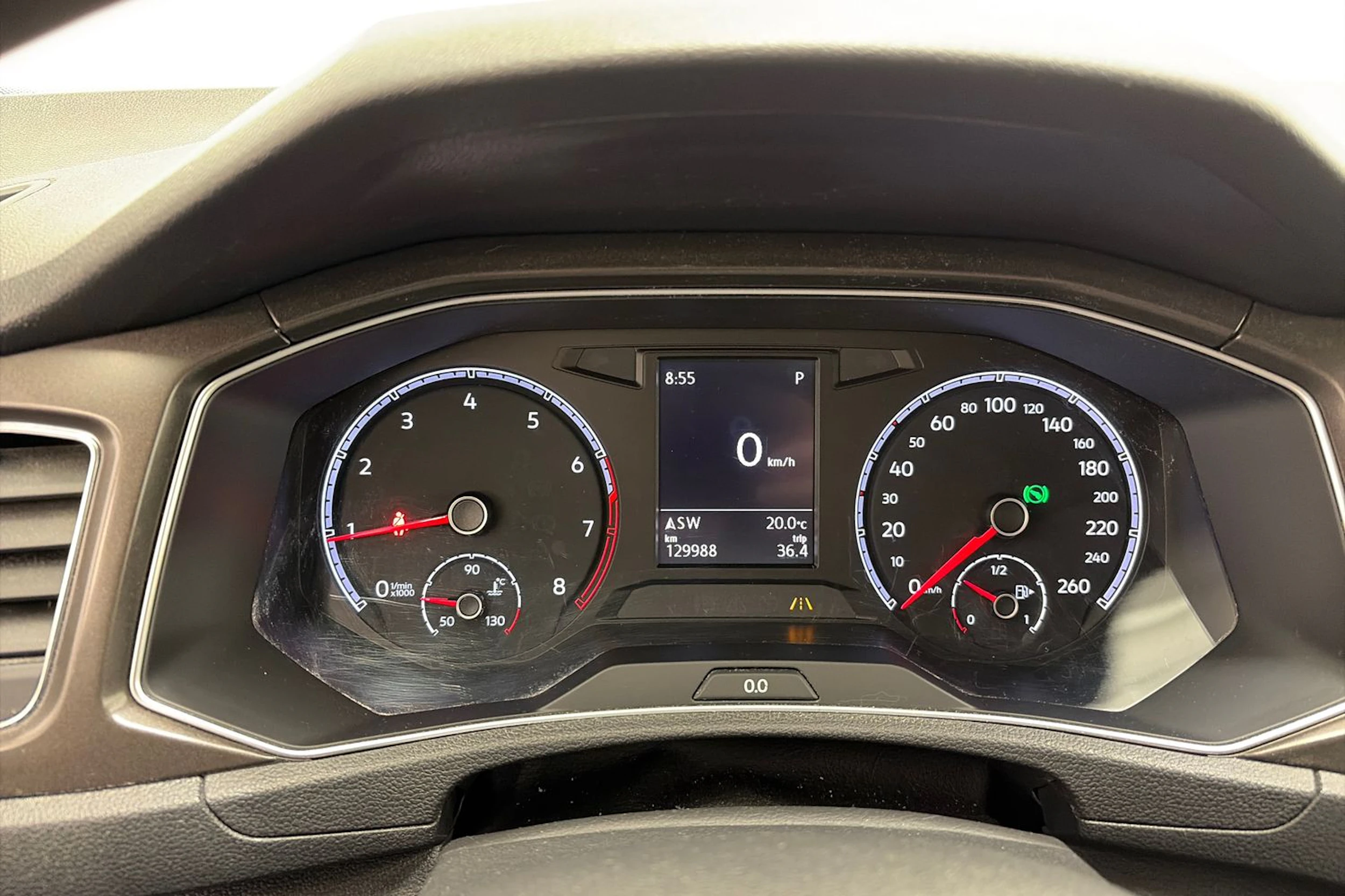 valkoinen Volkswagen T-Roc 2019 kuva 12.