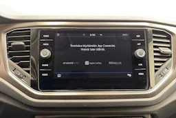 valkoinen Volkswagen T-Roc 2019 kuva 17.