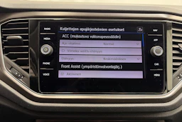 valkoinen Volkswagen T-Roc 2019 kuva 18.