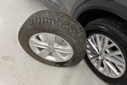 Harmaa Volkswagen T-Roc 2019 kuva 13.