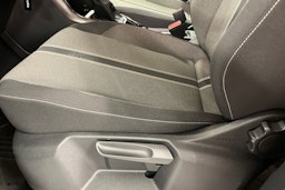 Harmaa Volkswagen T-Roc 2019 kuva 15.