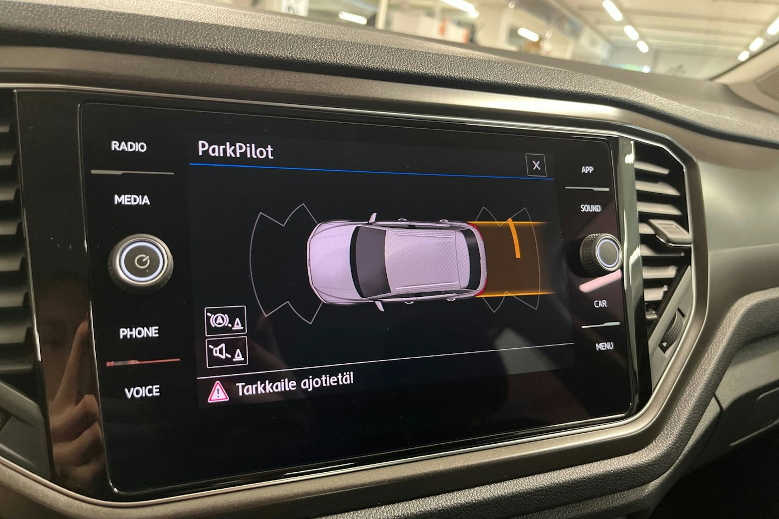 Harmaa Volkswagen T-Roc 2019 kuva 20.