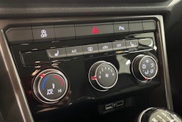 Harmaa Volkswagen T-Roc 2019 kuva 25.