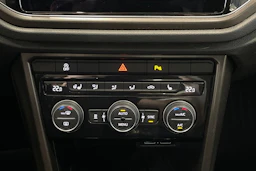 valkoinen Volkswagen T-Roc 2019 kuva 22.