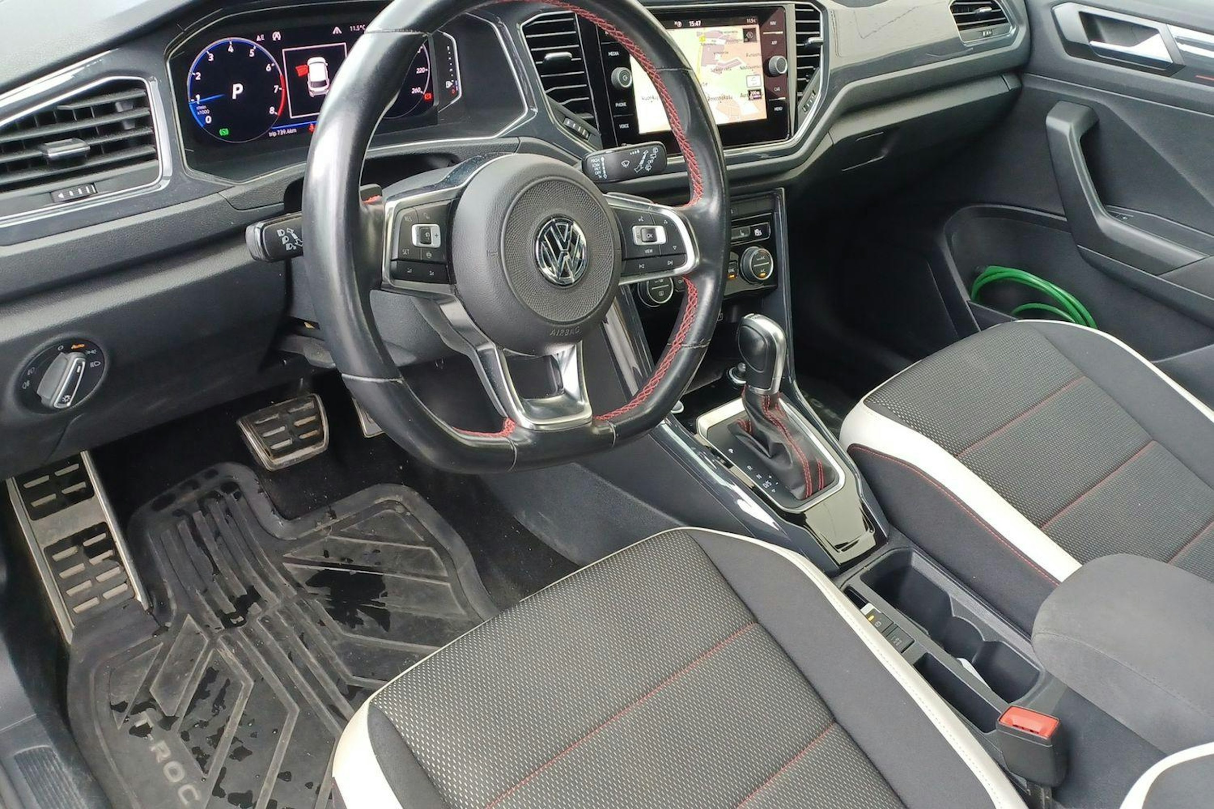 harmaa Volkswagen T-Roc 2019 kuva 3.