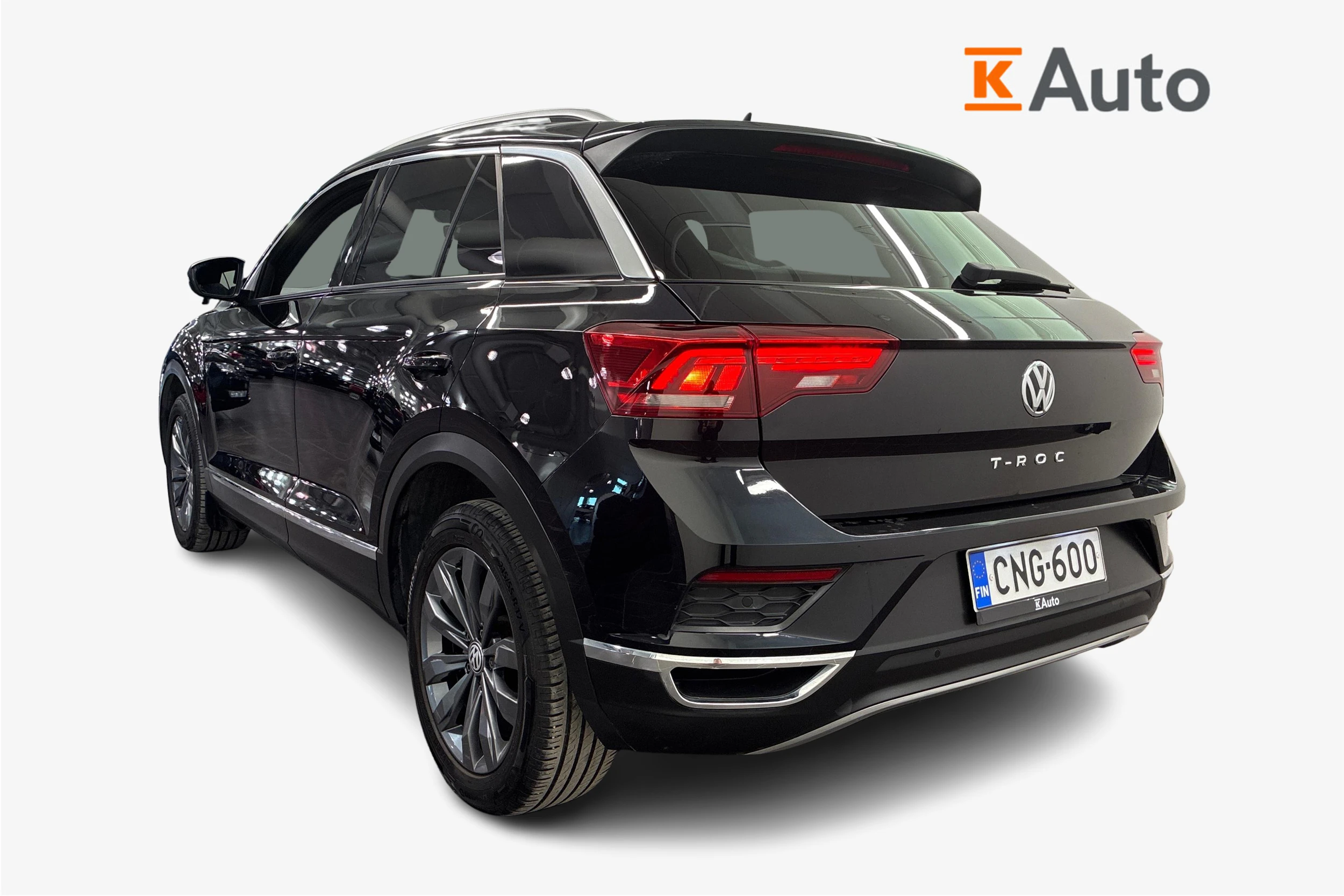 musta Volkswagen T-Roc 2019 kuva 2.