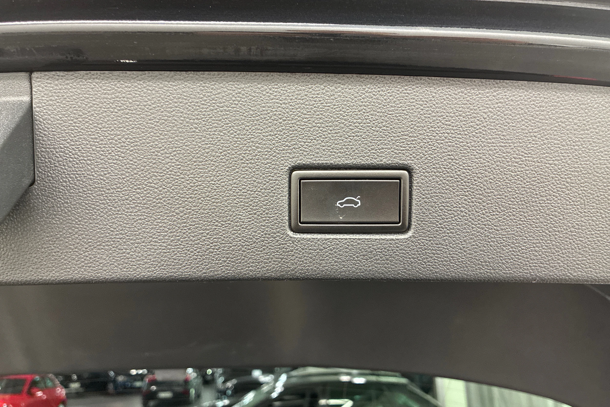 musta Volkswagen T-Roc 2019 kuva 12.