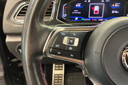 musta Volkswagen T-Roc 2019 kuva 13.