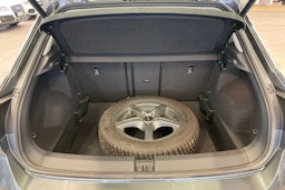 harmaa Volkswagen T-Roc 2019 kuva 14.