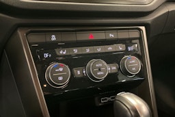 harmaa Volkswagen T-Roc 2019 kuva 15.