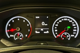 musta Volkswagen T-Roc 2019 kuva 14.