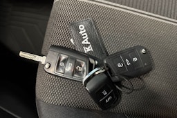 musta Volkswagen T-Roc 2019 kuva 19.