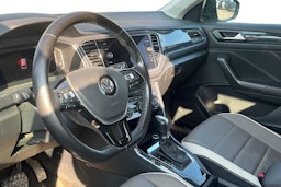 Valkoinen Volkswagen T-Roc 2019 kuva 3.