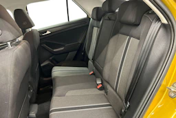 met. keltainen Volkswagen T-Roc 2019 kuva 8.