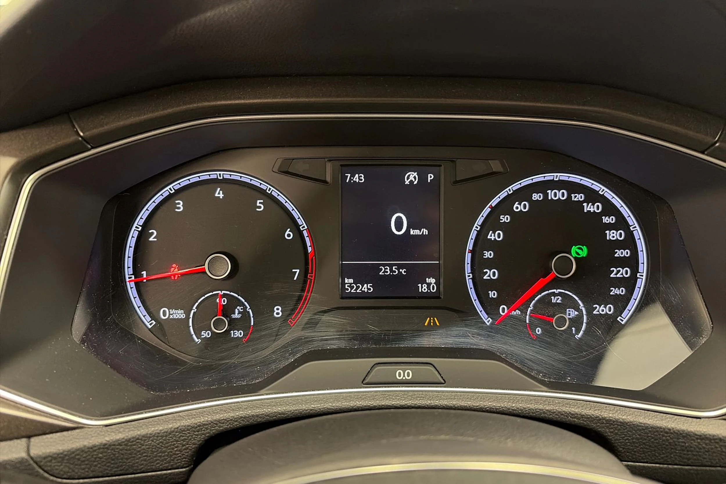 sininen Volkswagen T-Roc 2019 kuva 12.