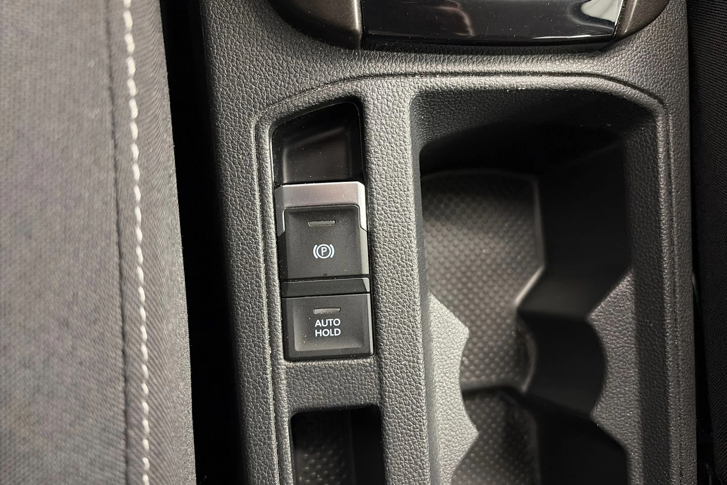 sininen Volkswagen T-Roc 2019 kuva 21.