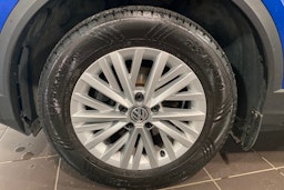 met. sininen Volkswagen T-Roc 2019 kuva 11.