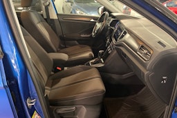 met. sininen Volkswagen T-Roc 2019 kuva 17.