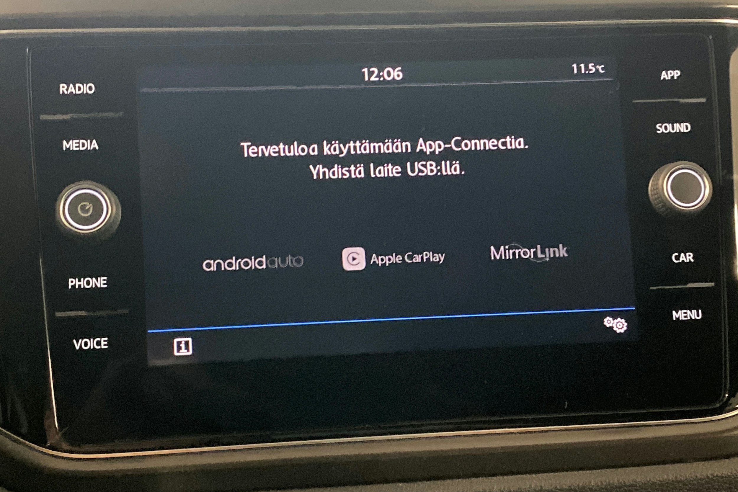 met. sininen Volkswagen T-Roc 2019 kuva 21.