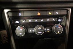 met. sininen Volkswagen T-Roc 2019 kuva 23.