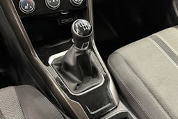 harmaa Volkswagen T-Roc 2019 kuva 24.