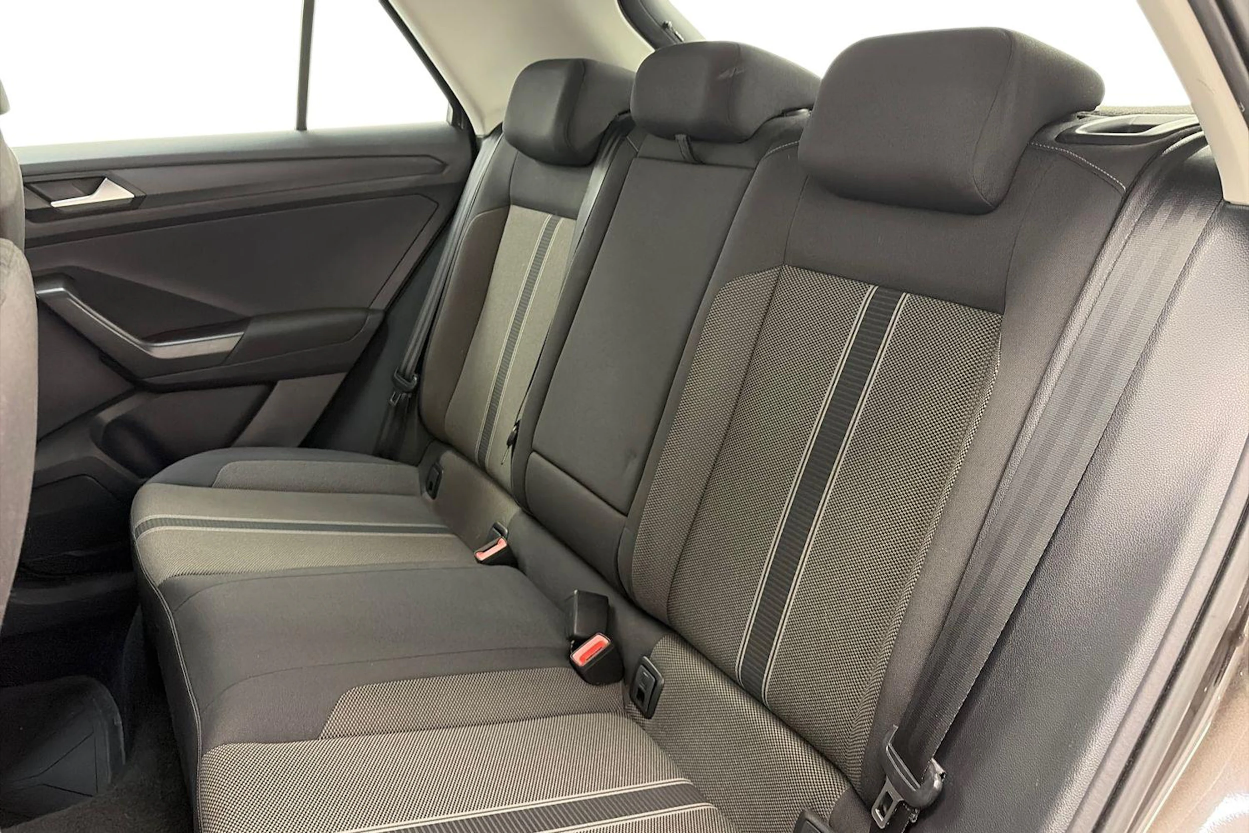 Ruskea (beige) Volkswagen T-Roc 2019 kuva 11.