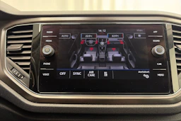 Ruskea (beige) Volkswagen T-Roc 2019 kuva 24.