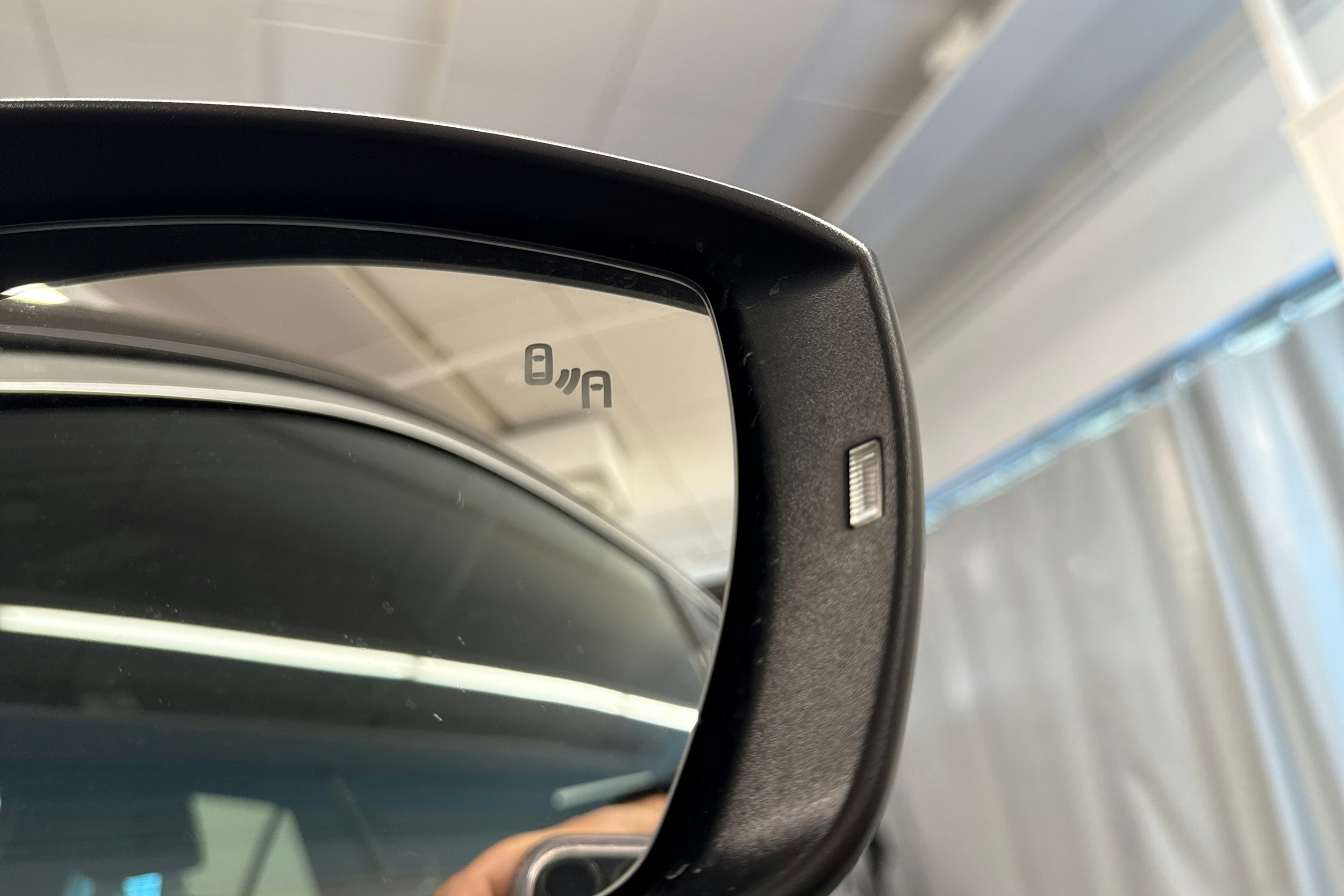 ruskea (beige) Volkswagen T-Roc 2019 kuva 23.