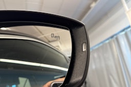 ruskea (beige) Volkswagen T-Roc 2019 kuva 23.