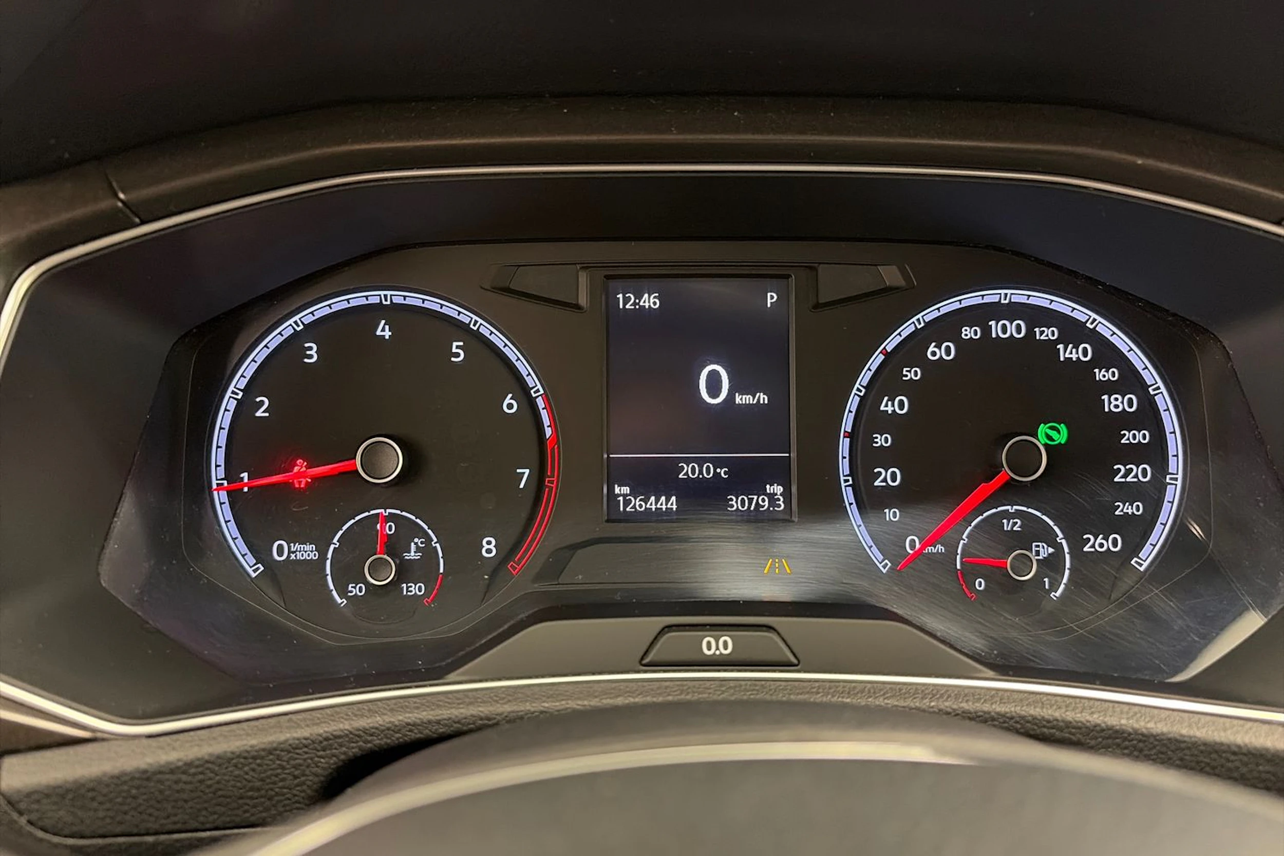 valkoinen Volkswagen T-Roc 2019 kuva 14.