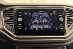 valkoinen Volkswagen T-Roc 2019 kuva 22.