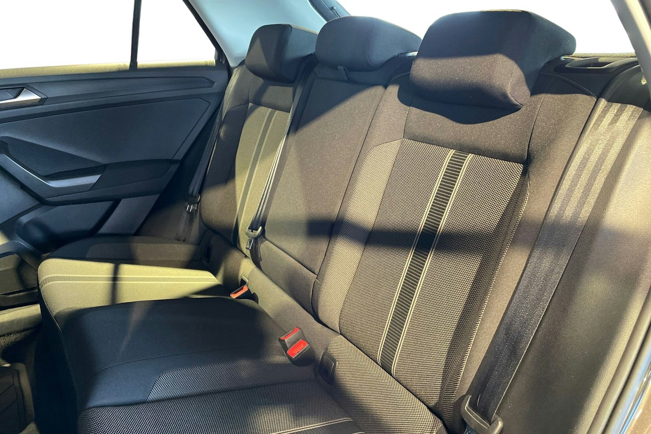 Ruskea (beige) Volkswagen T-Roc 2019 kuva 10.