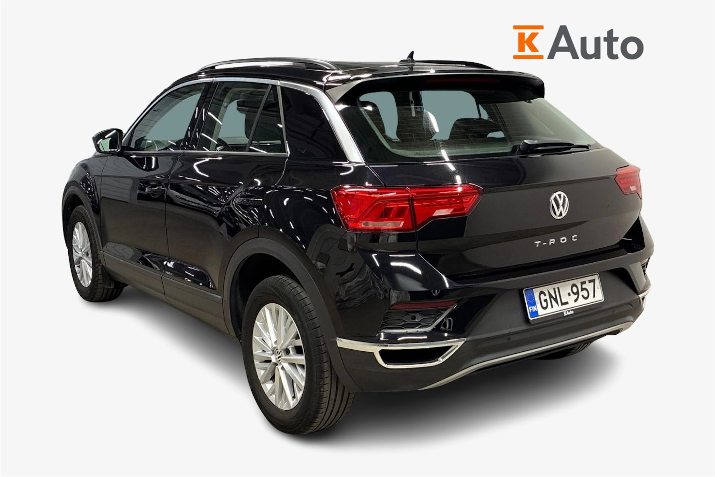 musta Volkswagen T-Roc 2019 kuva 3.