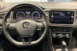 musta Volkswagen T-Roc 2019 kuva 15.