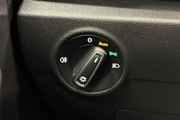 musta Volkswagen T-Roc 2019 kuva 19.