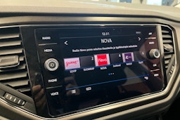 oranssi Volkswagen T-Roc 2019 kuva 19.