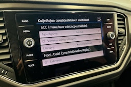 oranssi Volkswagen T-Roc 2019 kuva 22.