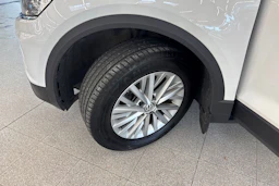 valkoinen Volkswagen T-Roc 2020 kuva 10.