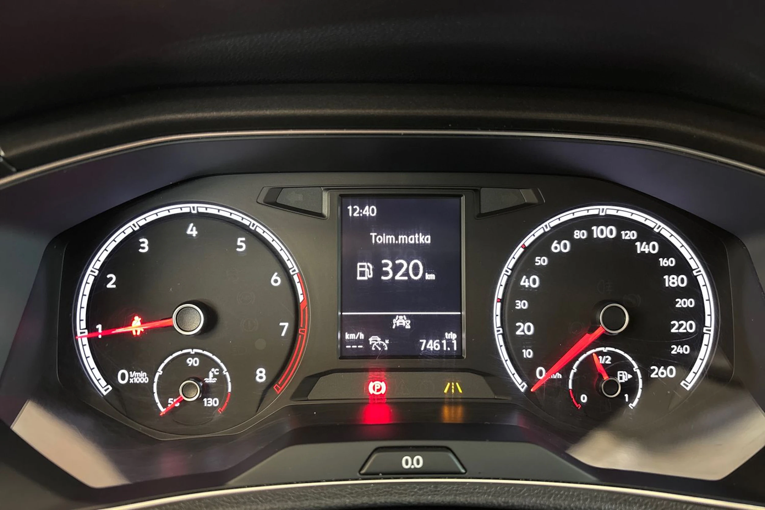 valkoinen Volkswagen T-Roc 2020 kuva 11.