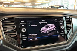 valkoinen Volkswagen T-Roc 2020 kuva 14.