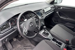 Valkoinen Volkswagen T-Roc 2019 kuva 3.