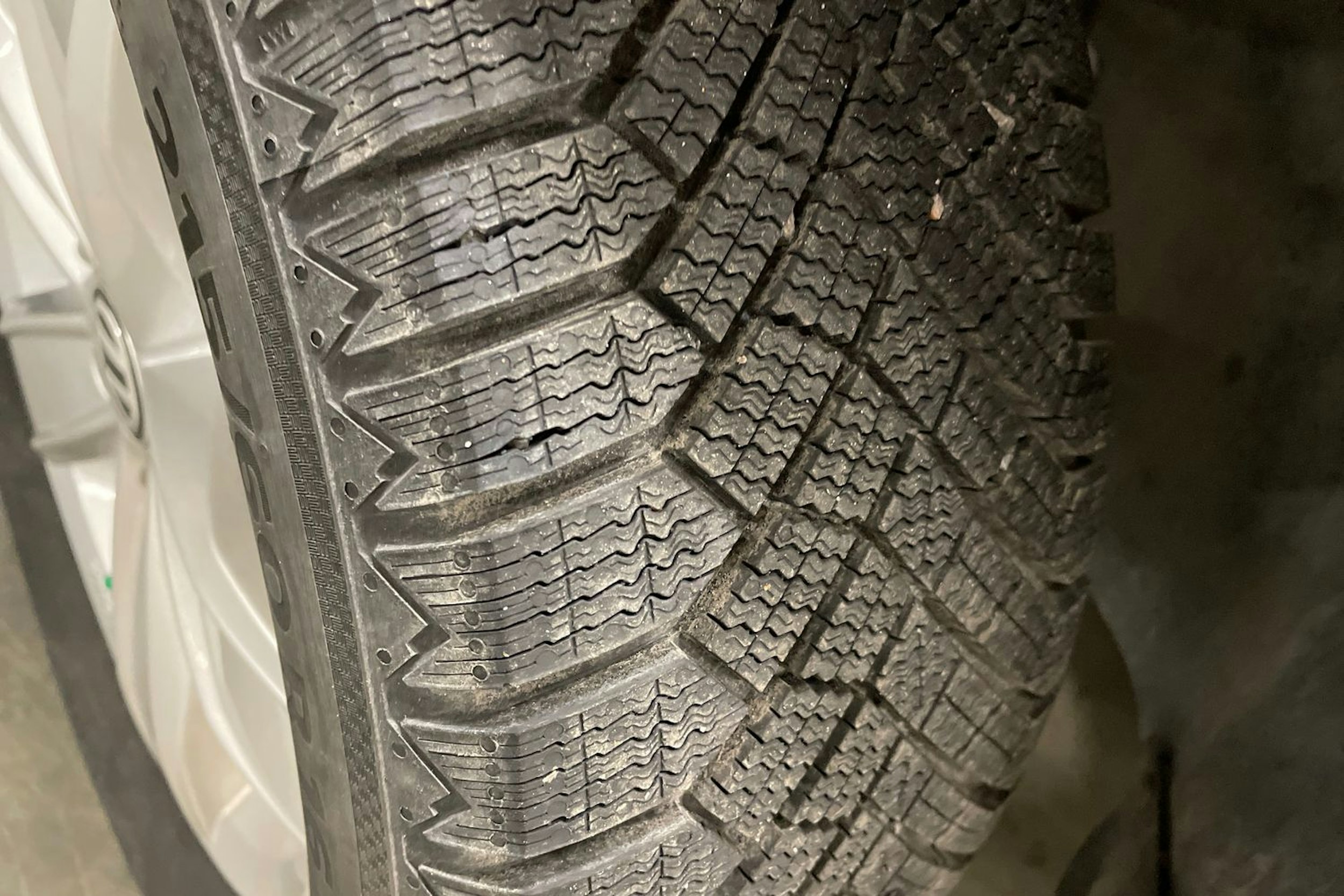 valkoinen Volkswagen T-Roc 2019 kuva 13.