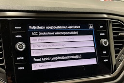 valkoinen Volkswagen T-Roc 2019 kuva 25.