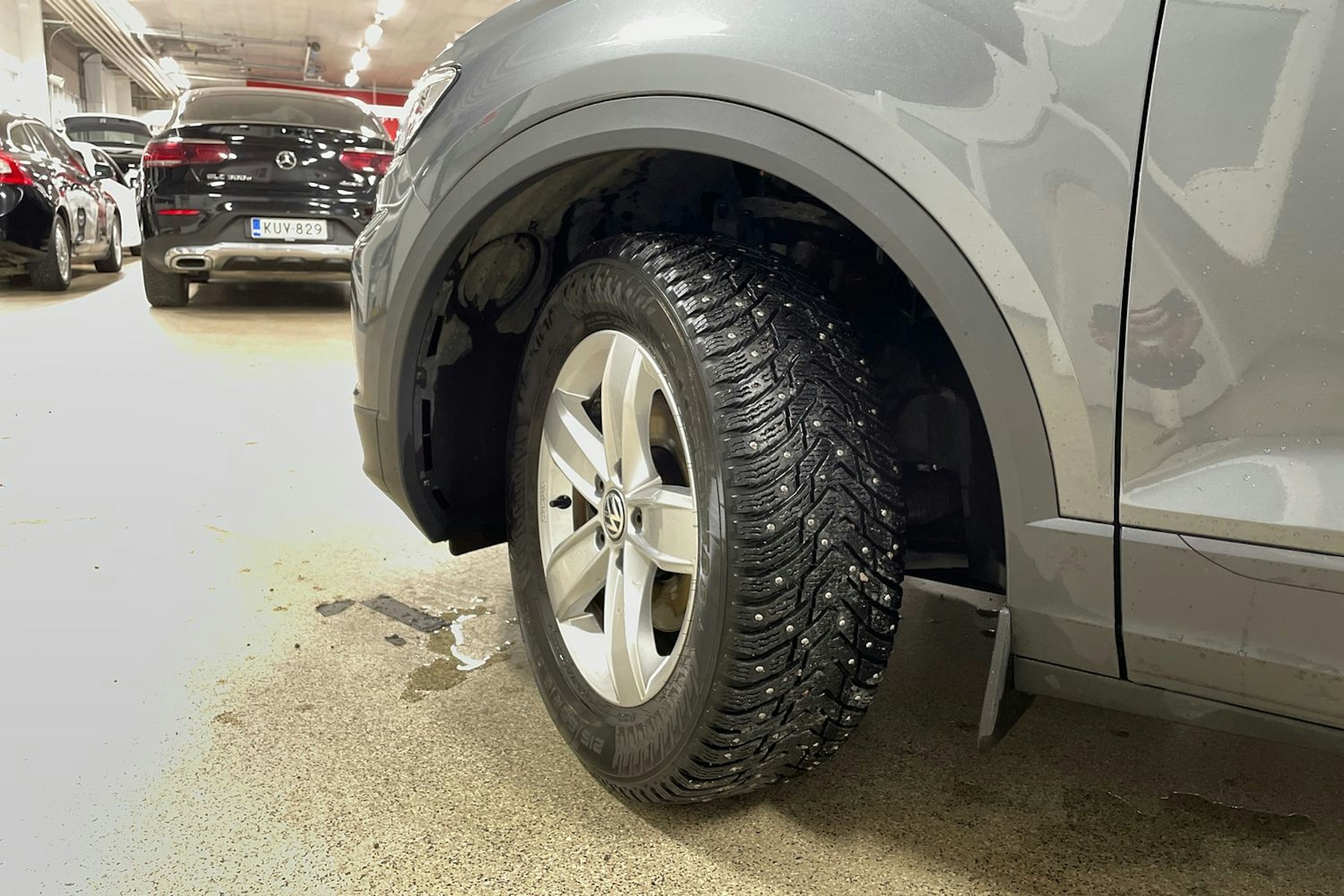 harmaa Volkswagen T-Roc 2019 kuva 13.