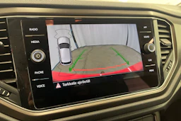 Punainen Volkswagen T-Roc 2019 kuva 19.