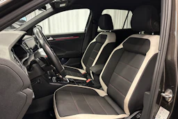ruskea (beige) Volkswagen T-Roc 2019 kuva 16.