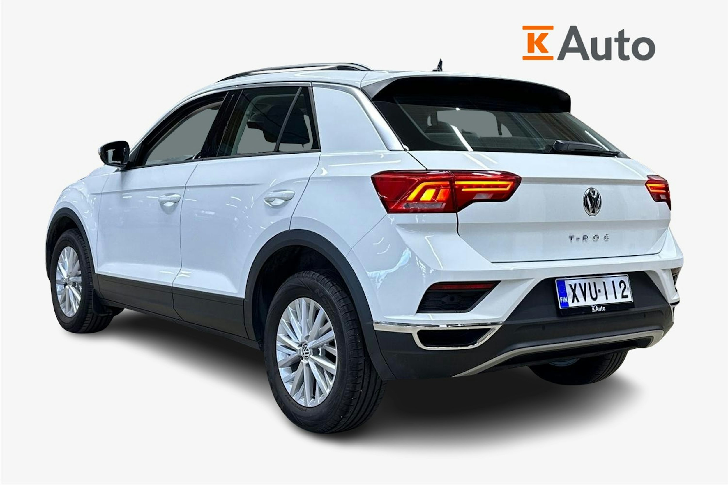 valkoinen Volkswagen T-Roc 2019 kuva 2.
