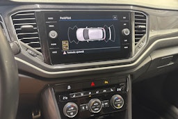 sininen Volkswagen T-Roc 2019 kuva 19.