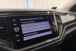 valkoinen Volkswagen T-Roc 2019 kuva 23.