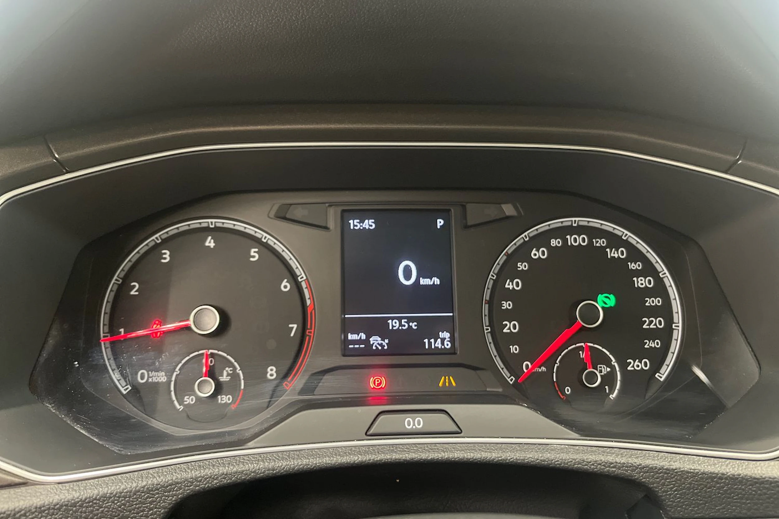 harmaa Volkswagen T-Roc 2019 kuva 13.